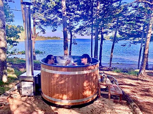 GIFFORD Island Getaway - Just You and Nature