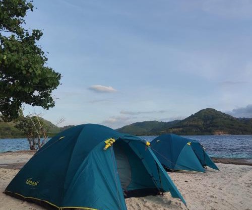 Gili Camp X - Kedis Island