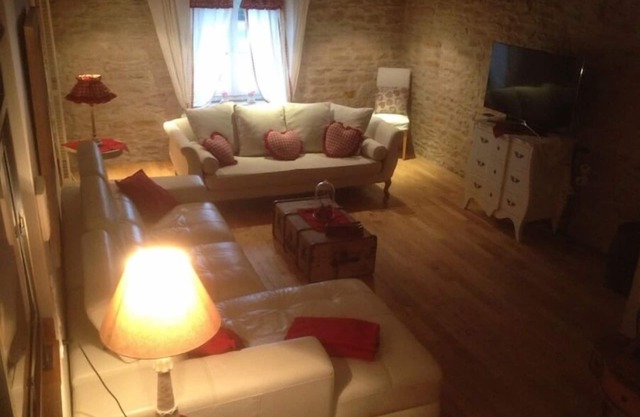 Gite 12 P."la Grange" Jeuxey