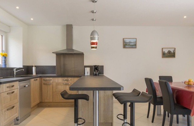 Gite Créances, 2 bedrooms, 5 persons