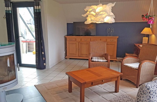 Gite Le Neufbourg, 4 bedrooms, 8 persons