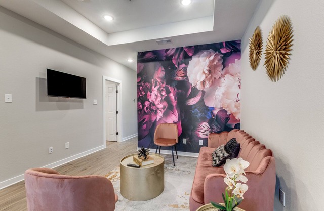 Glam luxury lifestyle within Houston!