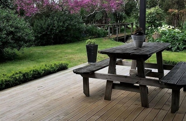 Glass of Red Hideaways-The House