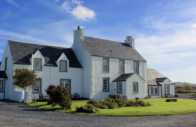 Glenegedale House