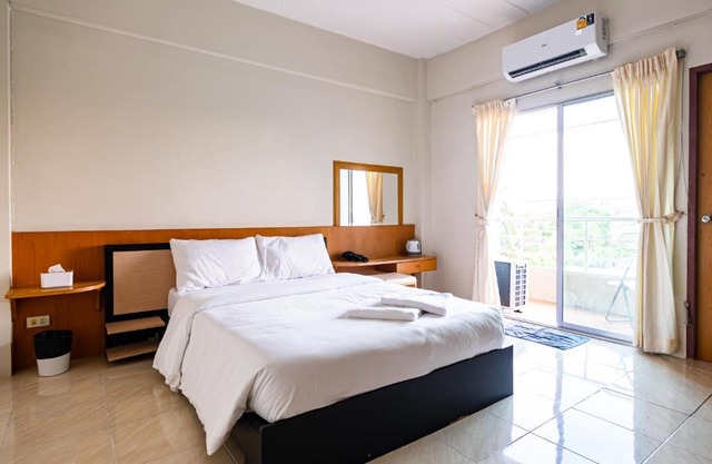 GO INN v สนามบิน