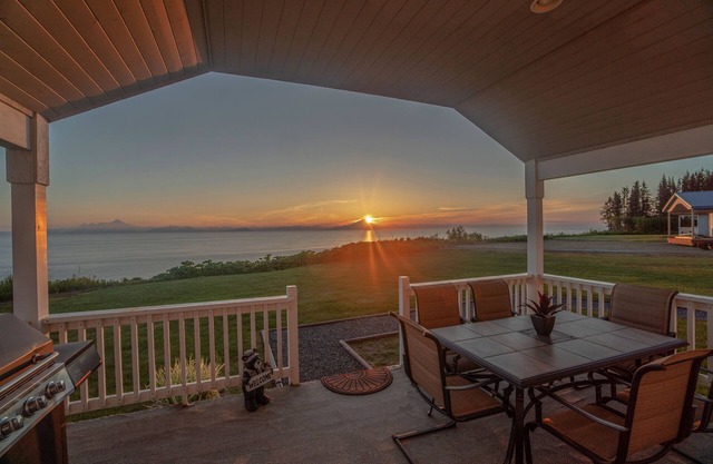 God's View on Cook Inlet in the heart of Alaska's playground.