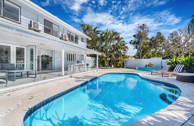 Golden Palms Pool House