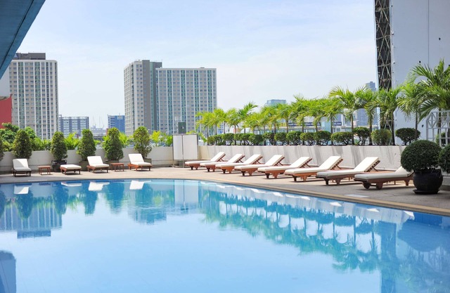 Golden Tulip Sovereign Hotel Bangkok