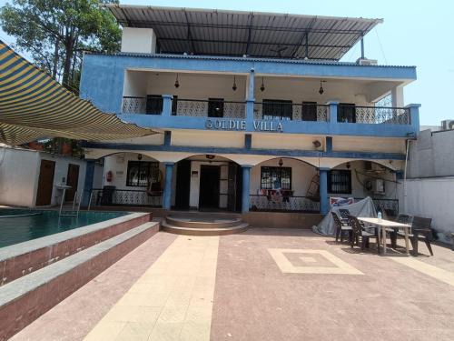 GOLDIE VILLA - Daman
