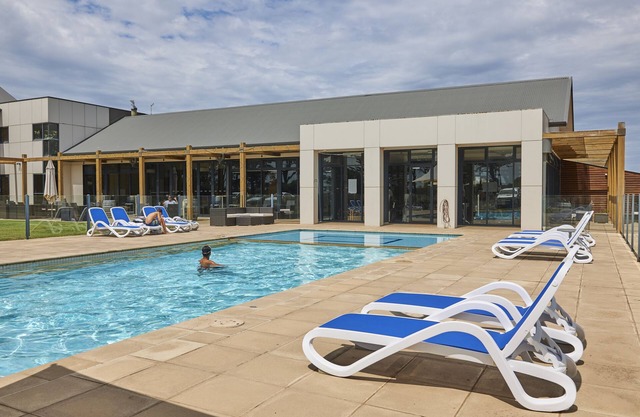 Golf Course Retreat with Pool At Barwon Heads