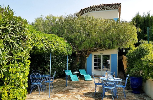 Golf de St Tropez Exceptional sea view 100m beach fenced villa Bas Rayol