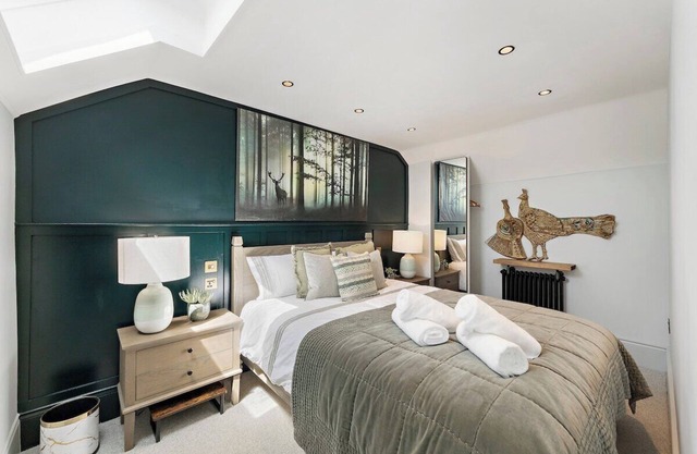 Gorgeous 3 Bed, 225 Year Old Cottage