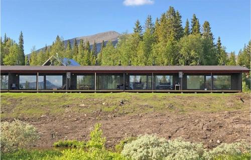 Gorgeous Apartment In Borgafjäll