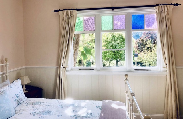 Gorgeous cottage in the heart of the picturesque Huon Valley.