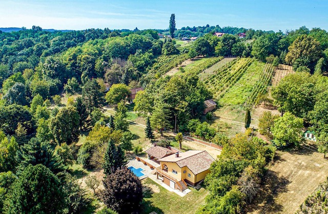 Gorgeous home in Globocec Ludbrecki