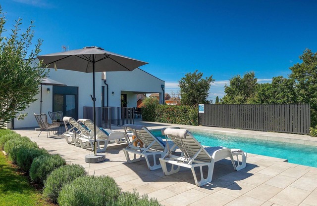 Gorgeous home in Burici