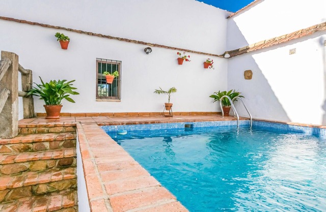 Gorgeous home in Hornachuelos with WiFi
