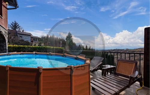 Gorgeous Home In Plesivica With Sauna