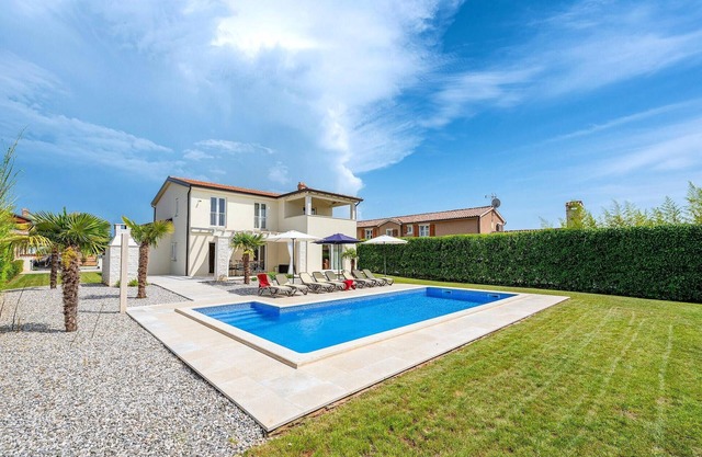 Gorgeous home in Porec