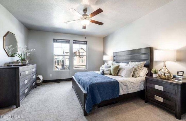 Gorgeous Mountain Home, Private Hot Tub, Amenities Galore, Minutes to Historic Main Street!
