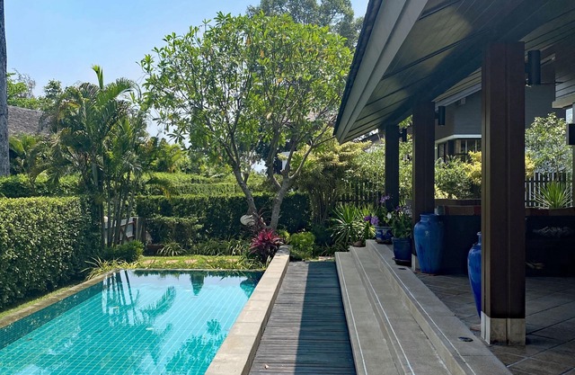 Gorgeous pool Villa near Laem Mae Phim, one minute stroll from the beach