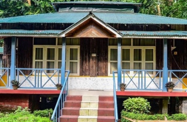 Goroomgo Green Gold Resort Lataguri