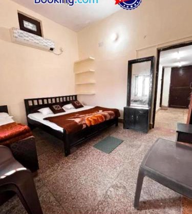 Goroomgo Homestay Haldwani