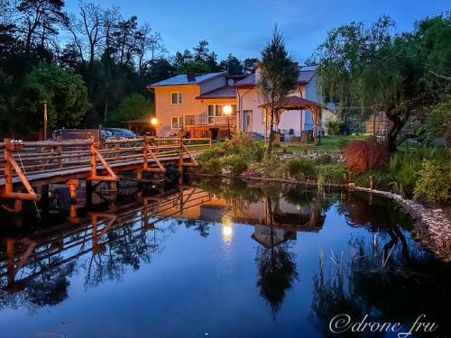 Gospodarstwo Agroturystyczne Pod Lasem Maria Płazio