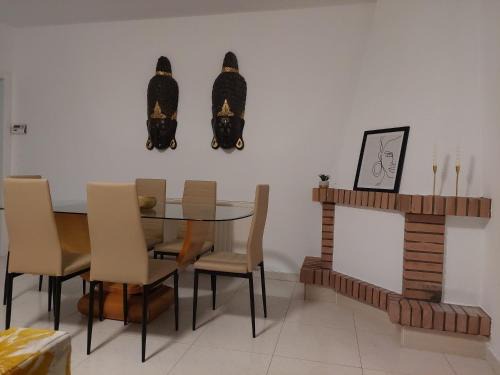 Gran casa cerca de la playa