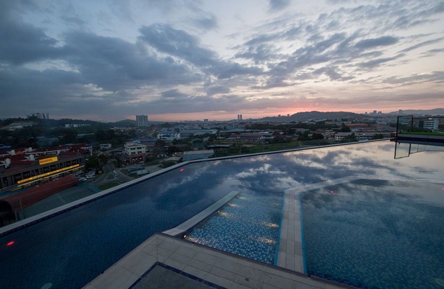 Grand InHotel Kota Kinabalu