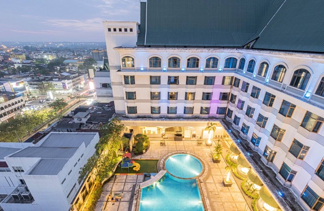 Grand Jatra Hotel Pekanbaru