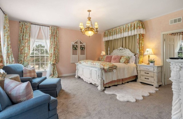 Grand Mansion-Blushing Rose