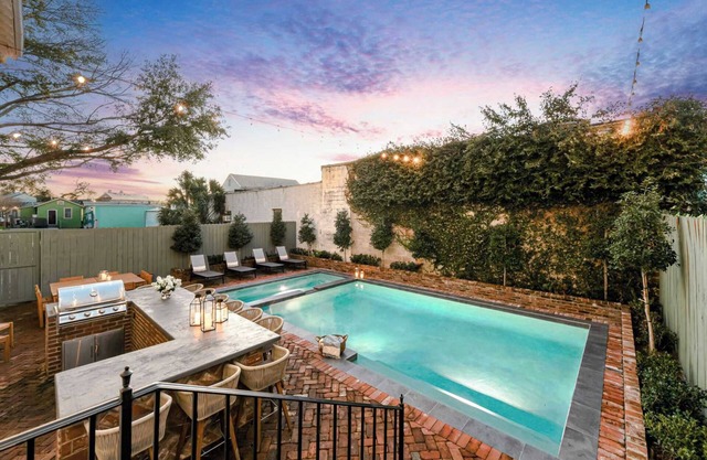 Grand NOLA Estate | Heated Pool