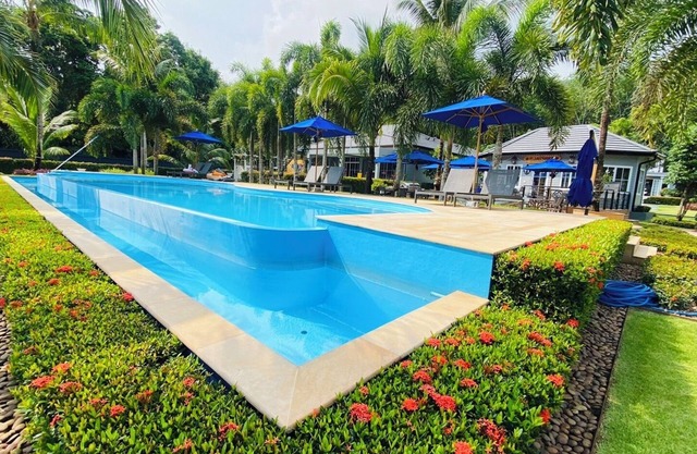 Grande Sun Seaside Villas