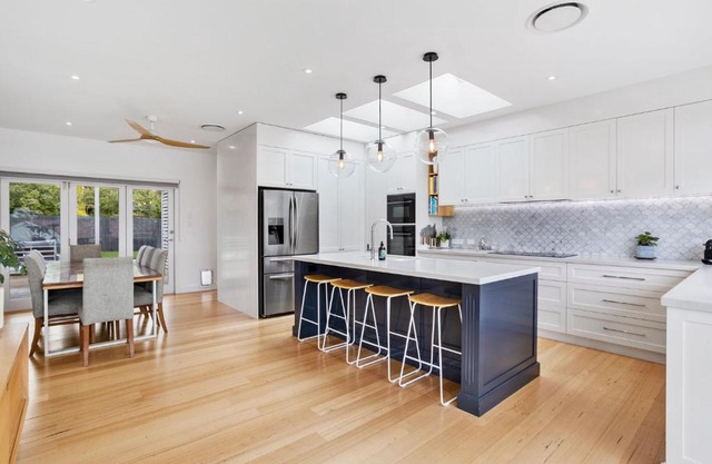 Granville House - Hamptons style