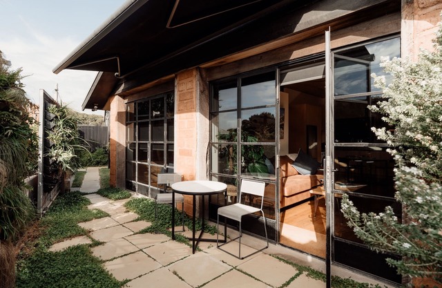 Great 50 meter square architectural fitout with a cosy modern vibe to relax in