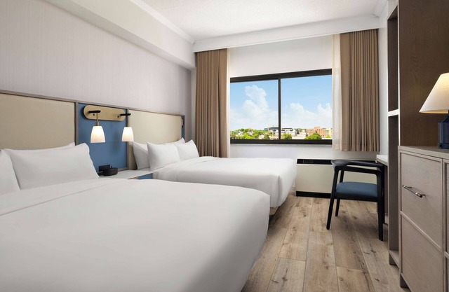 Great Stay, Convenient Location! 3 Comfortable Units in White Plains, w/Pool!