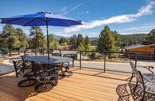 Great Views, New Home, Close to Downtown and Hot Springs
