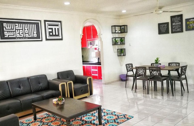Green Dream Homestay 4 Bilik & Ruang Tamu Aircond 3 Bilik Air Wifi Kota Bharu