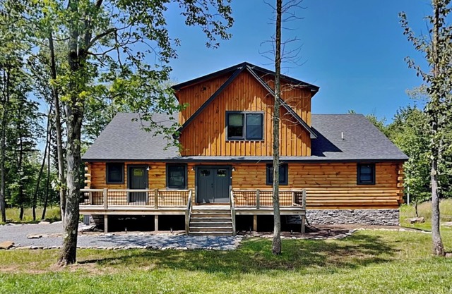Greenview | Mountain Views + Fire Pit, Game Room, & Hot Tub!