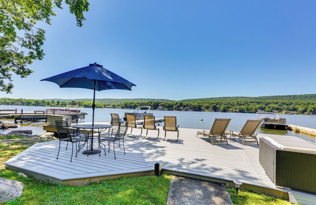 Greenwood Lake House w/Dock & Waterfront Views!