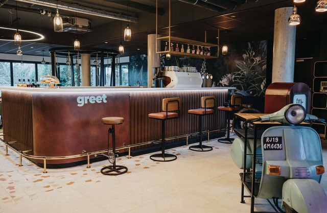 Greet Hotel Brest Aéroport