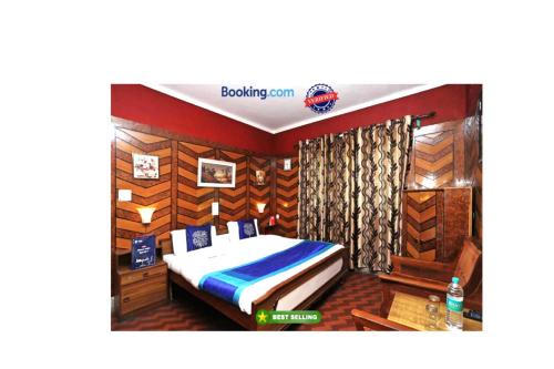 GRG Hotel Ankur Lake View Mall Road Nainital -Comfortable Stay with Family
