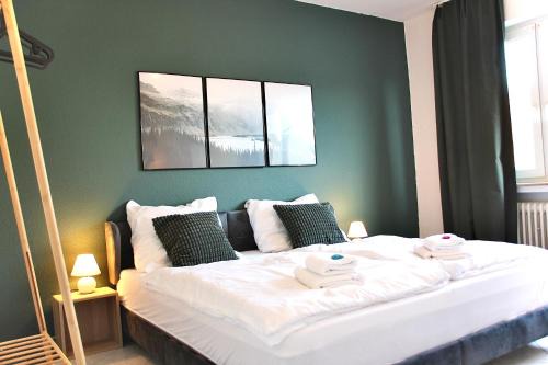 Große 6 Personen Wohnung I Balkon I zentral I Boxspringbett I Wifi