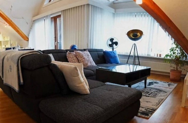 Große, Helle Wohnung für bis zu 6 Personen