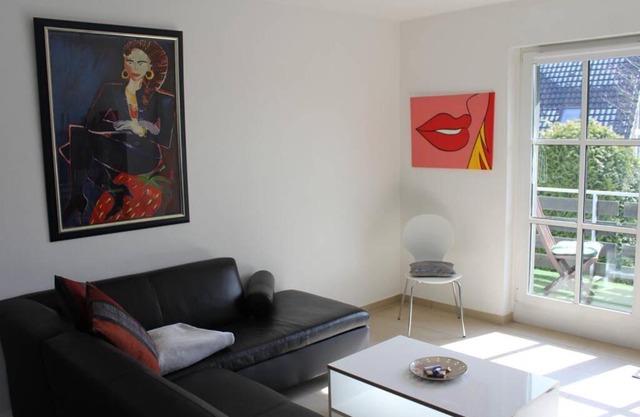 Große Wohnung 20 km von Köln bis zu 17 Personen