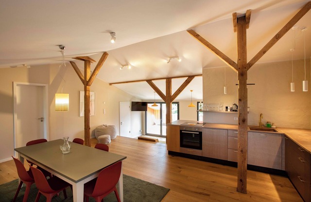 Große Wohnung mit Loggia Direkt im Naturschutzgebiet