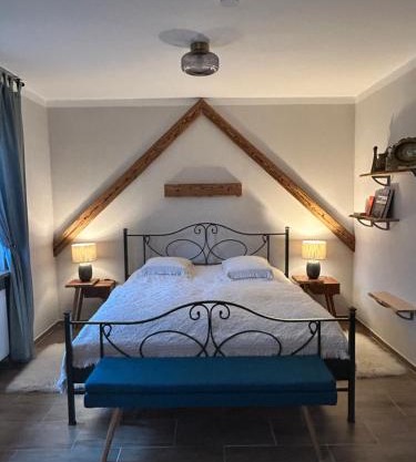 Großes Apartment mit Terrasse und Garten