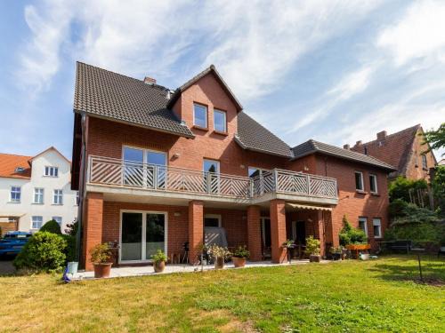 Großzügige Ferienwohnung im Haus 'Anno 2000'