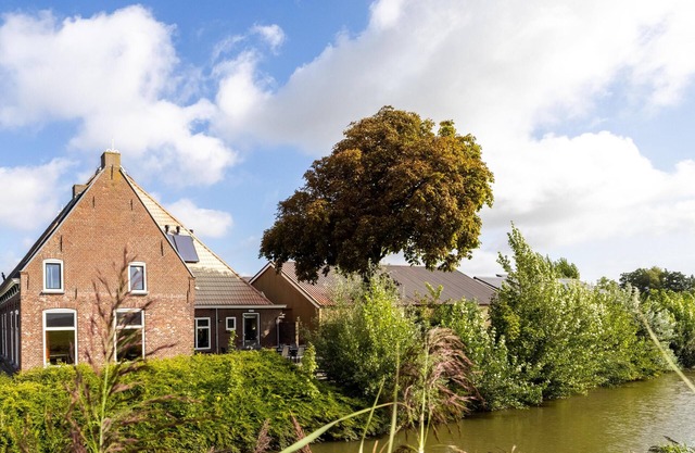 Group accommodation in Friesland on Blikvaart